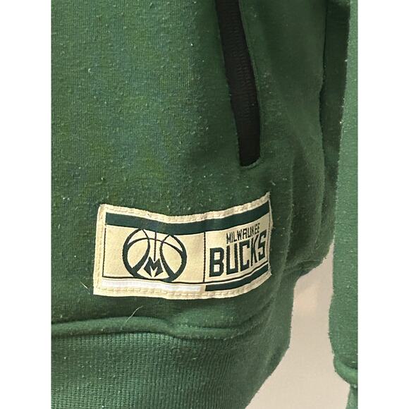 Milwaukee Bucks Hoodie NBA Green Pullover Sweatshirt Men’s Medium - Picture 3 of 3